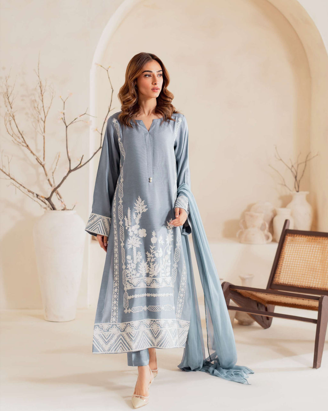 Azura Embroidered Suit Set With Dupatta