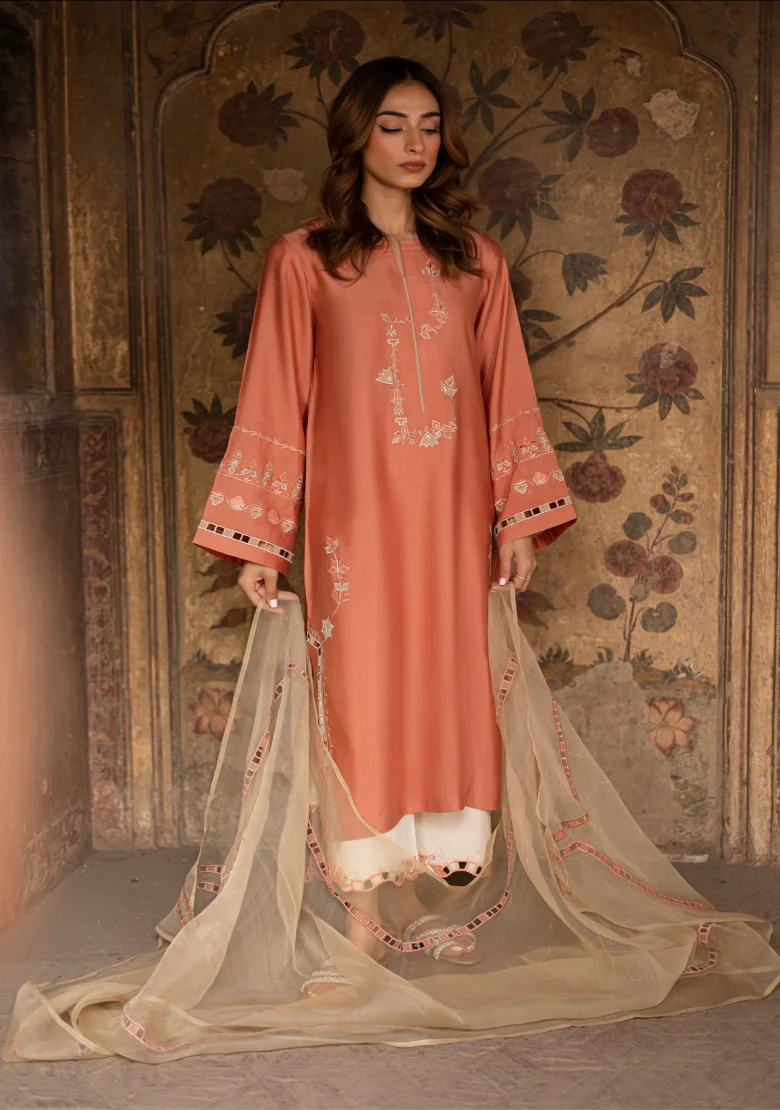 Sasha Embroidered Suit Set With Dupatta