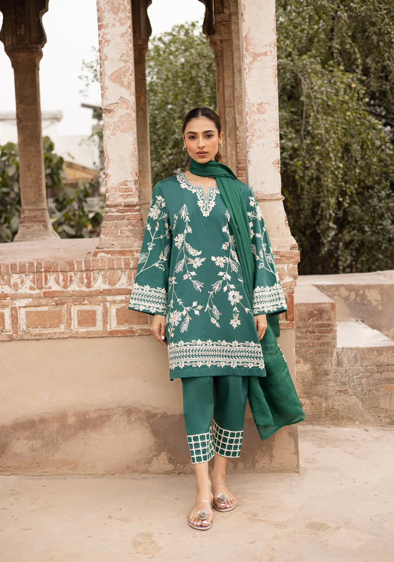 Dalia Embroidered Suit Set With Dupatta