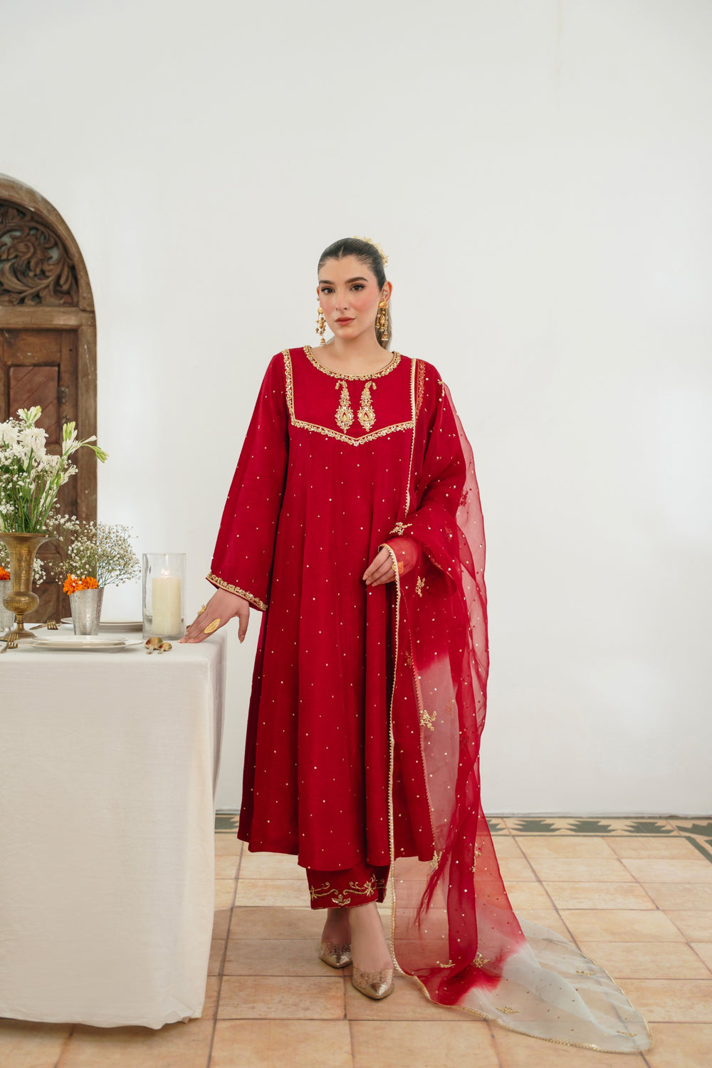 Amour Hand Embroidered Suit Set With Dupatta