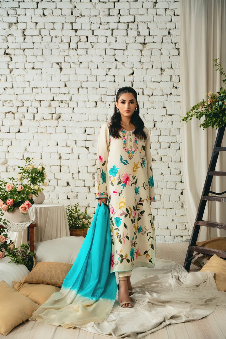 Viola Embroidered Suit Set With Dupatta