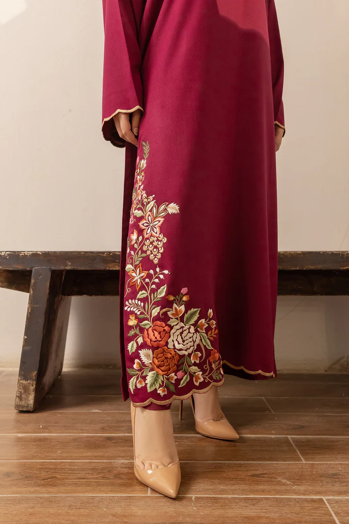 Fleur Embroidered Kurta With Pant Set - Image 3