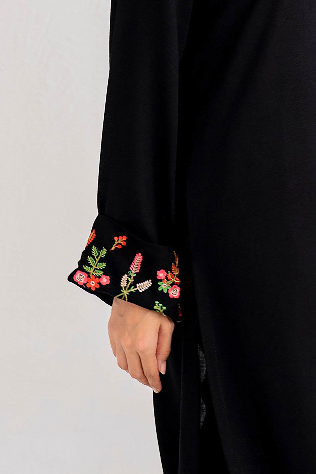 Noma Embroidered Cotton Kurta With Pant Set - Image 5