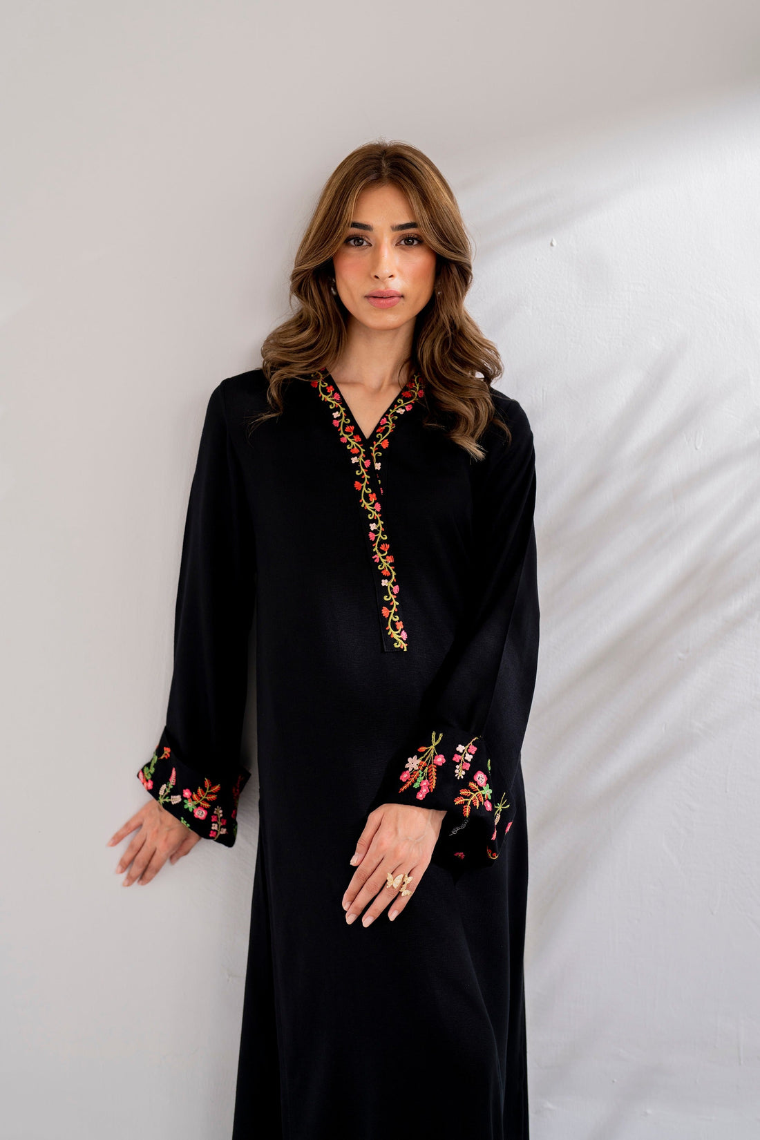 Noma Embroidered Cotton Kurta With Pant Set - Image 4