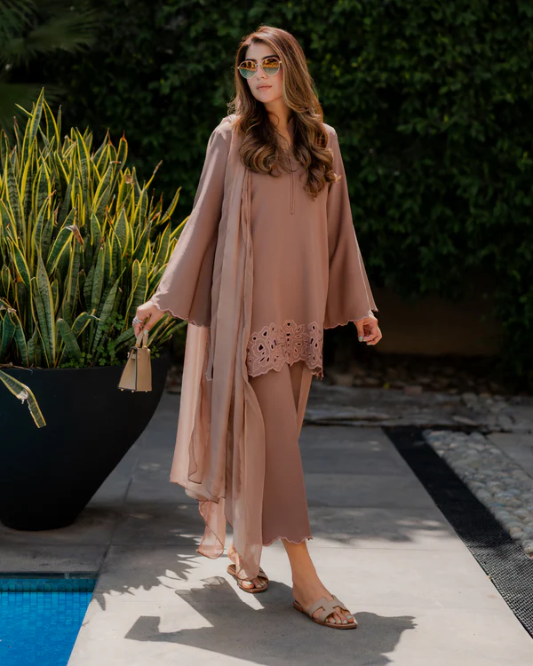 Rose Porter Cotton Embroidered Set