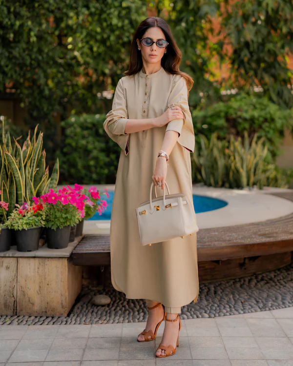 Vanilla Classic Kurta With Pant set