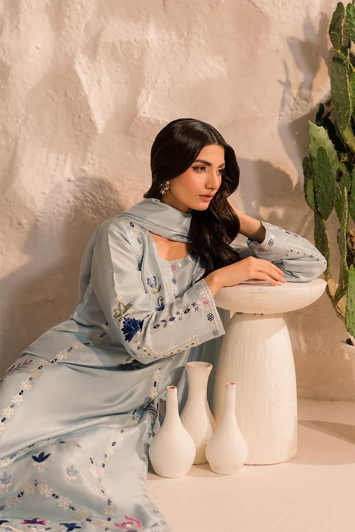Elsa Embroidered Suit Set With Dupatta - Image 5