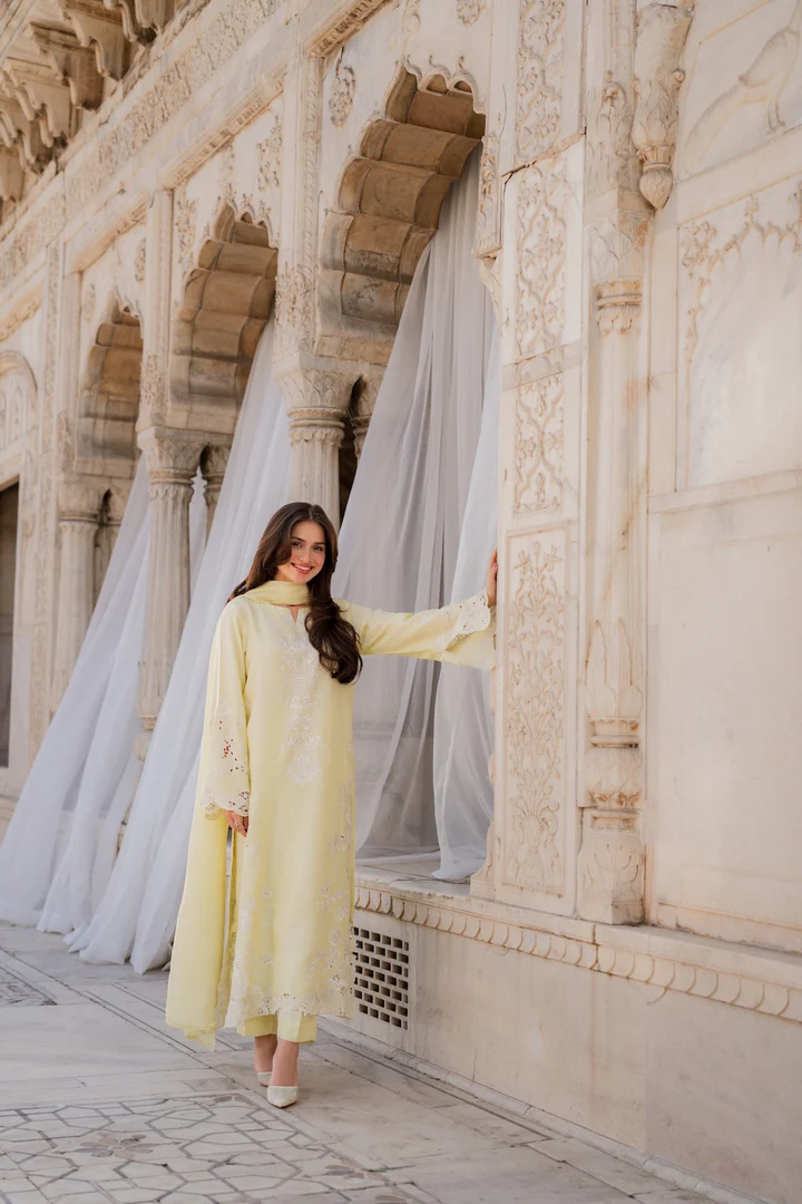 Syra Lemon Embroidered Suit Set With Dupatta
