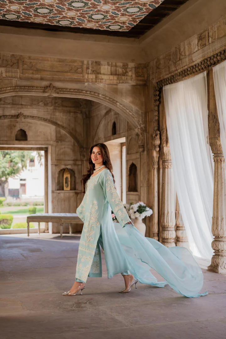 Aleeha Embroidered Suit Set With Dupatta - Image 15