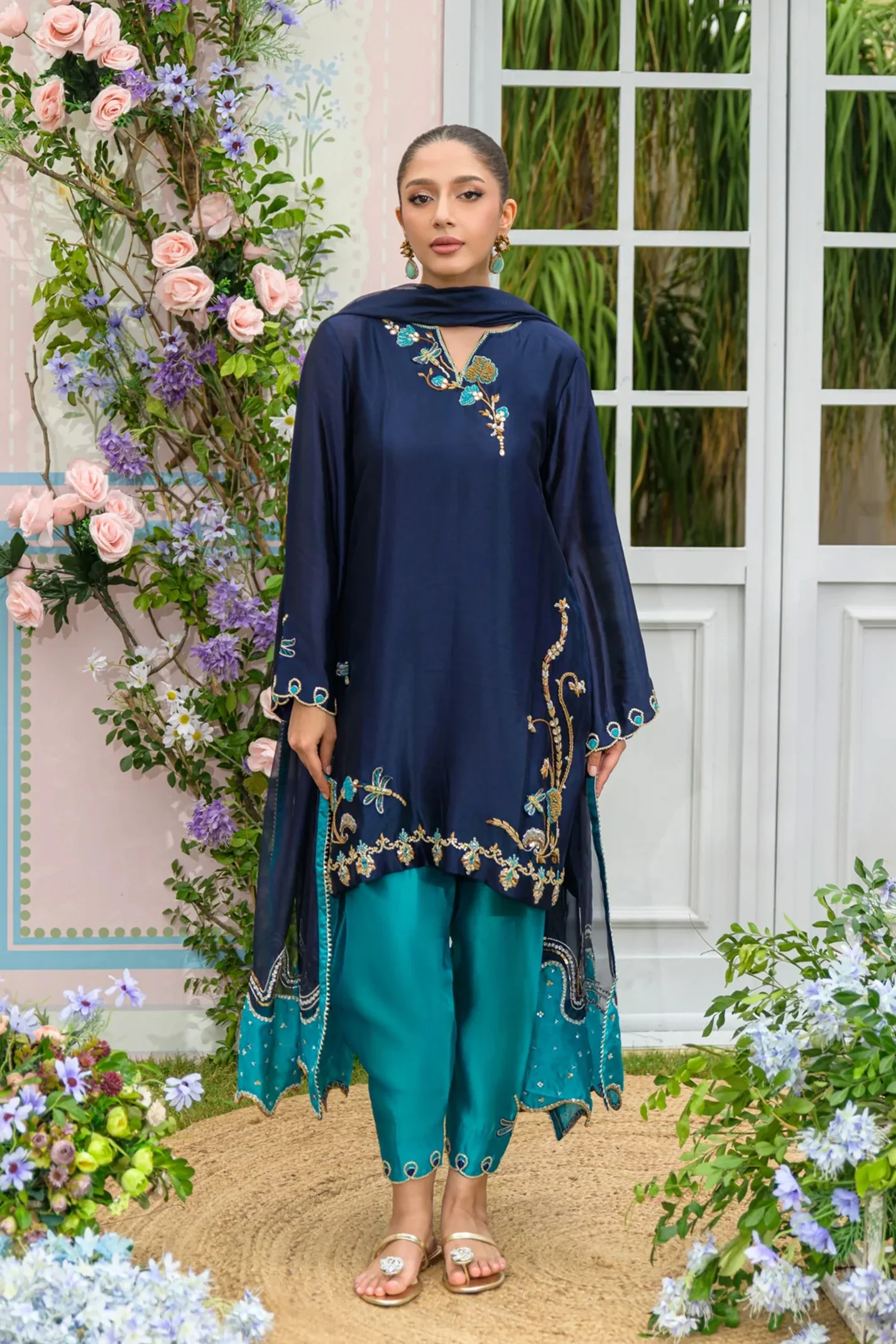 Aly Hand Embroidered Suit set With Dupatta