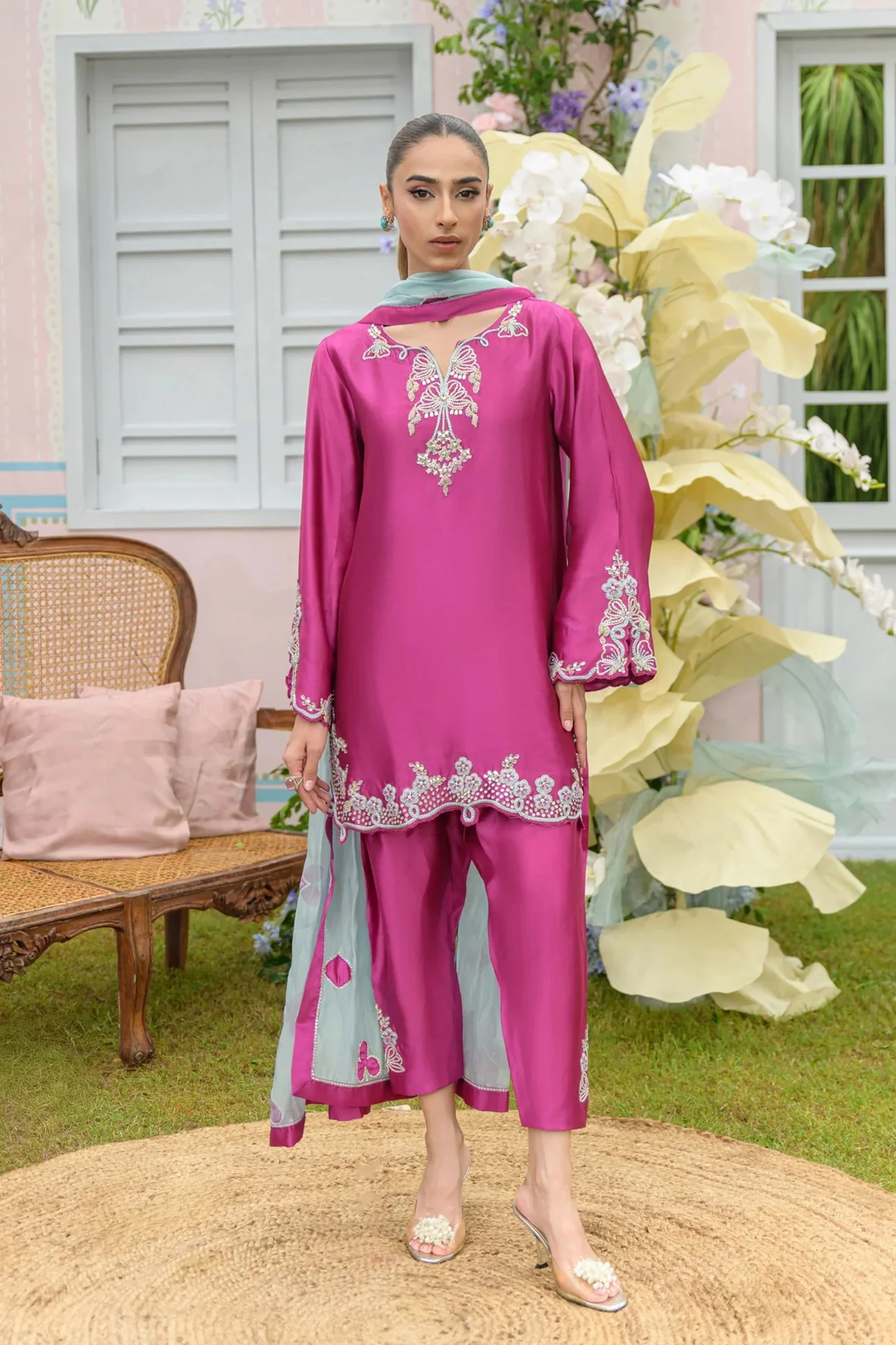 Ace Hand Embroidered Suit set with dupatta
