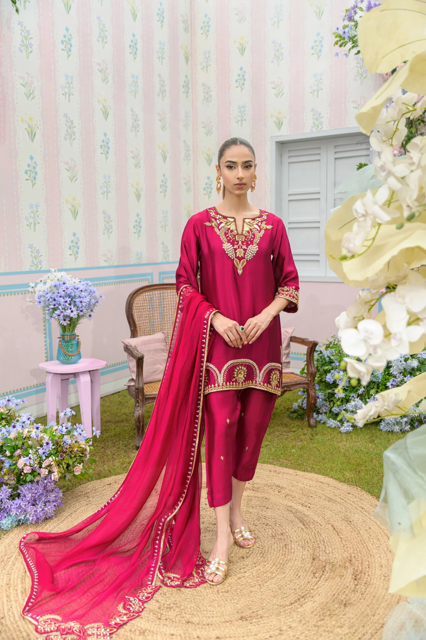 Tomatino Hand Embroidered Suit Set With Dupatta - Image 7