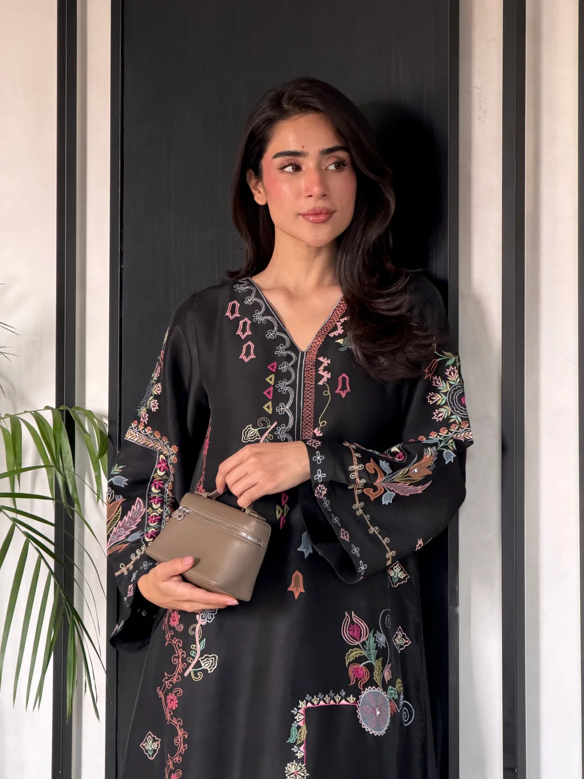 Black Kaftan Style Embroidered Set With Pant - Image 4